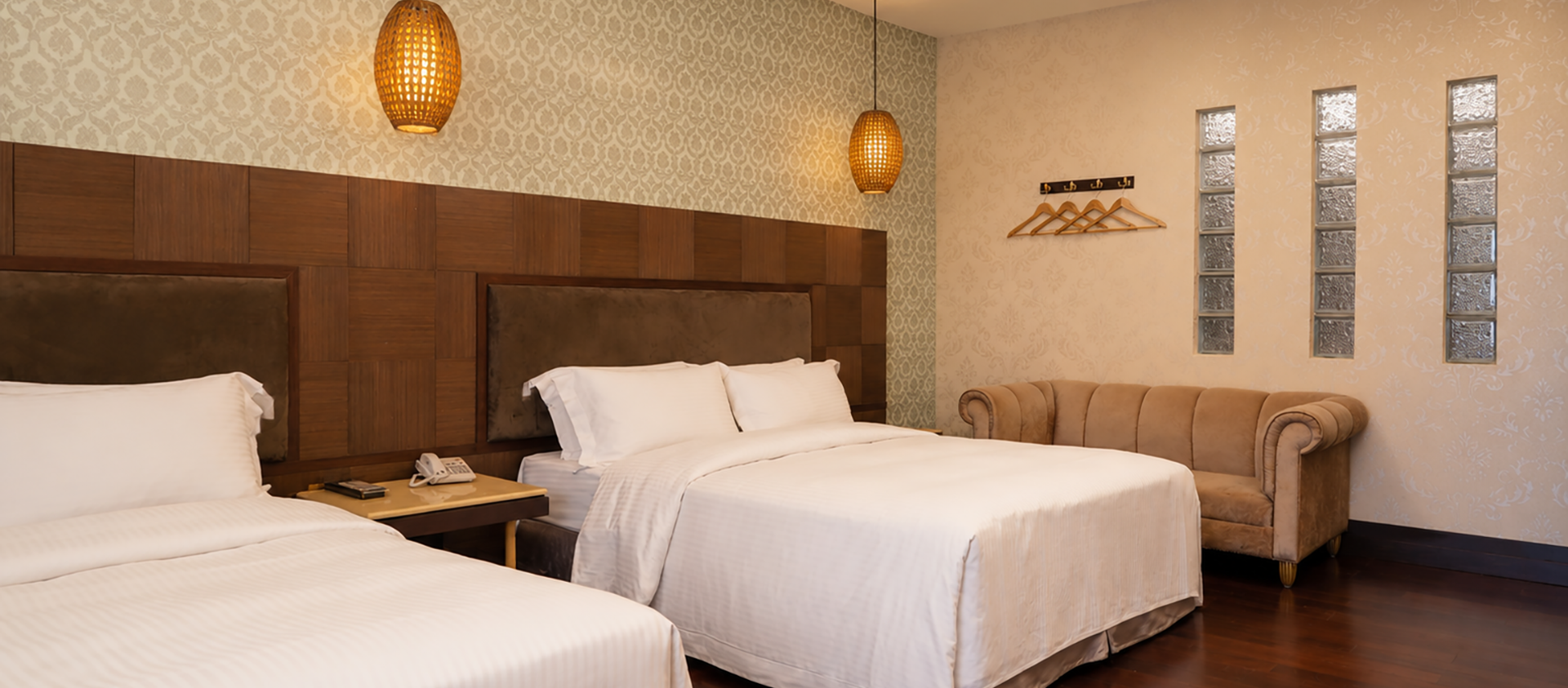 河堤戀館Motel 林邊館-標準家庭房-01